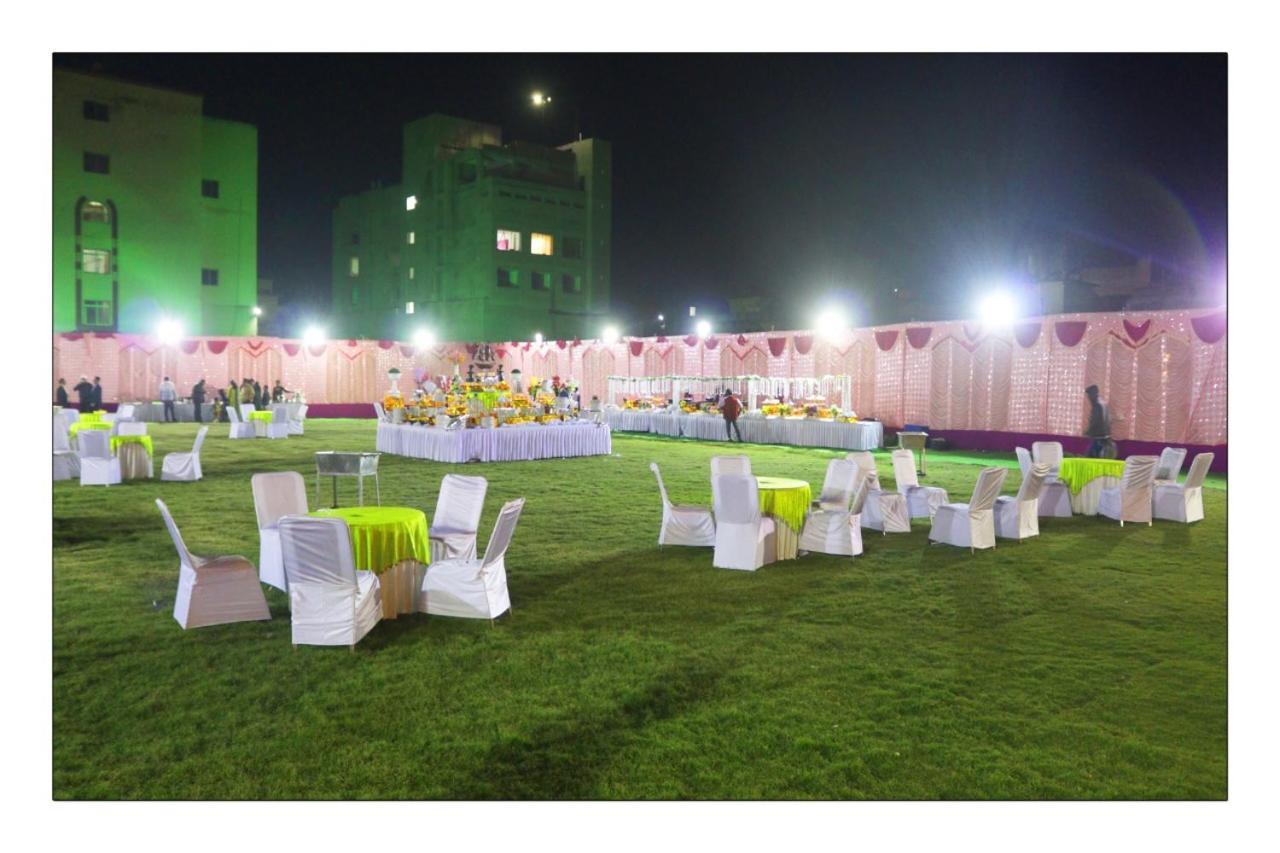 Hotel Grand Surya Kodarma 외부 사진