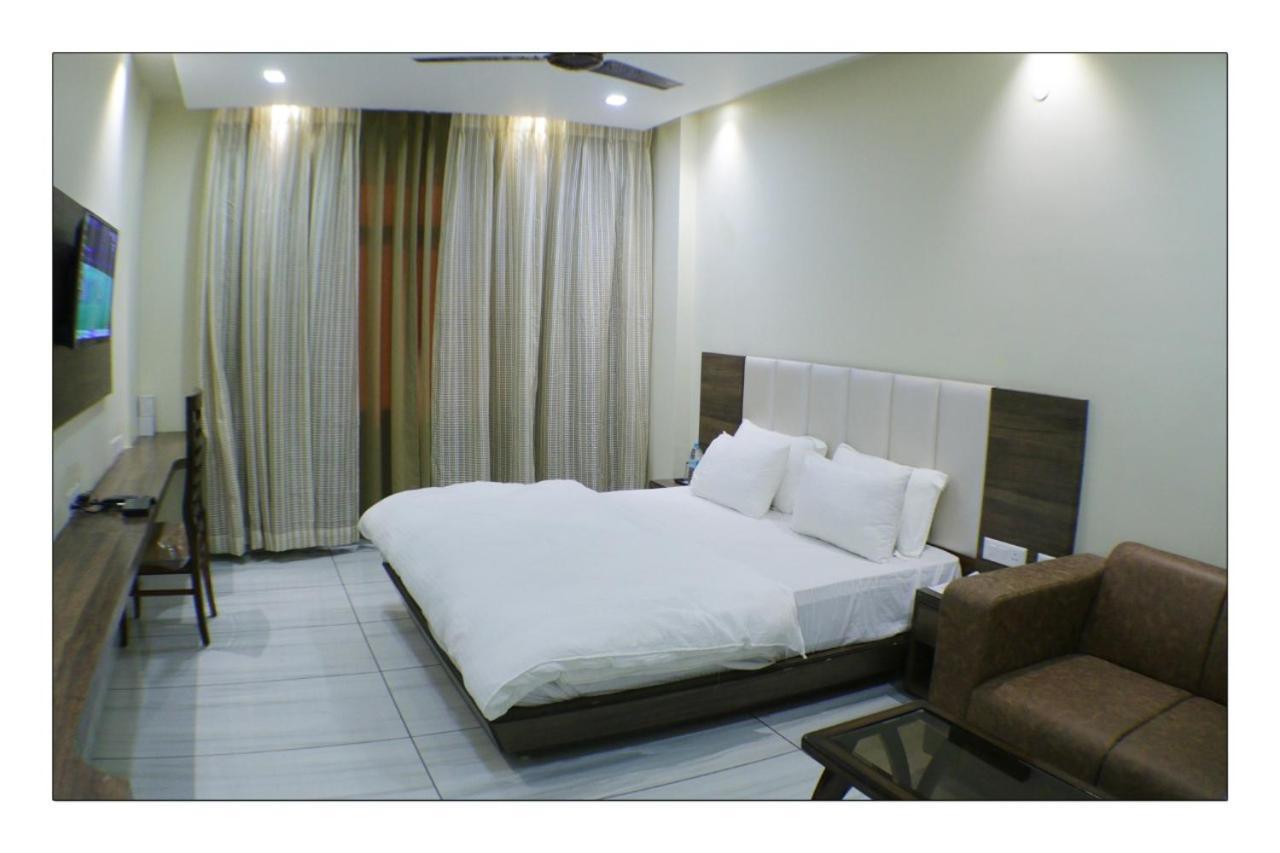 Hotel Grand Surya Kodarma 외부 사진