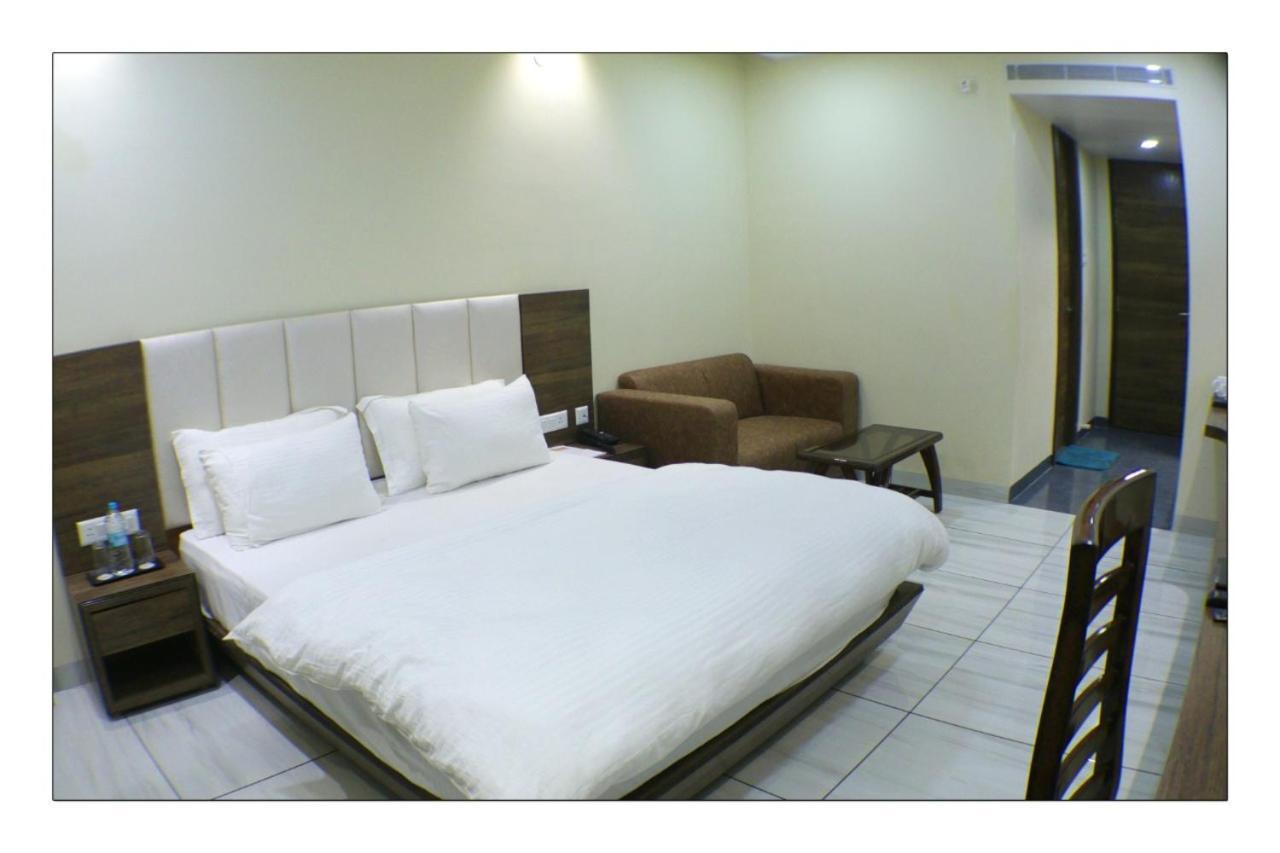 Hotel Grand Surya Kodarma 외부 사진